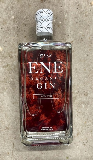 ENE Organic Gin - Tomato tilbydes nu hos Violen i 8300 Odder. En rød og aromatisk Gin 